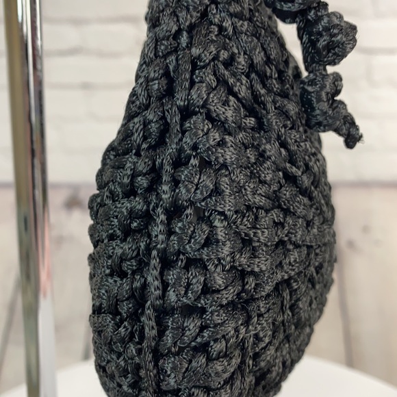 Beautifully Simple Black Crochet Shoulder/Crossbody Bag - Picture 6 of 17